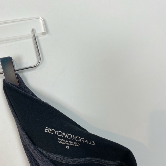 Beyond Yoga Gray Space Dye Leggings Side Panel XS - Picture 7 of 7